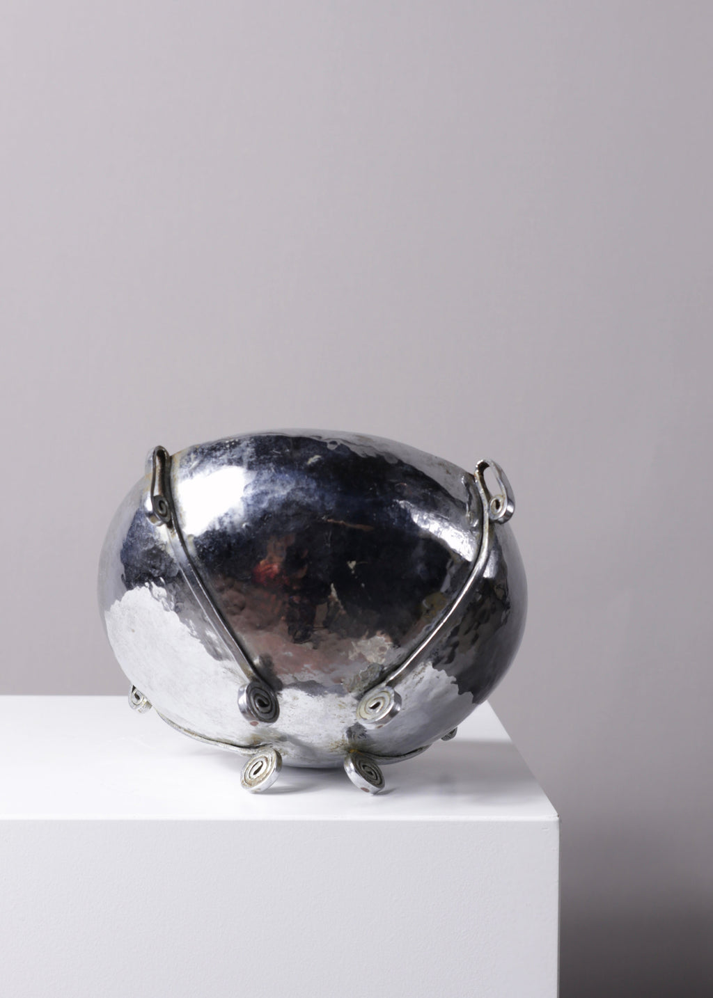 Arts & Crafts Hammered Silver-Plated Footed Bowl, England, c.1900
