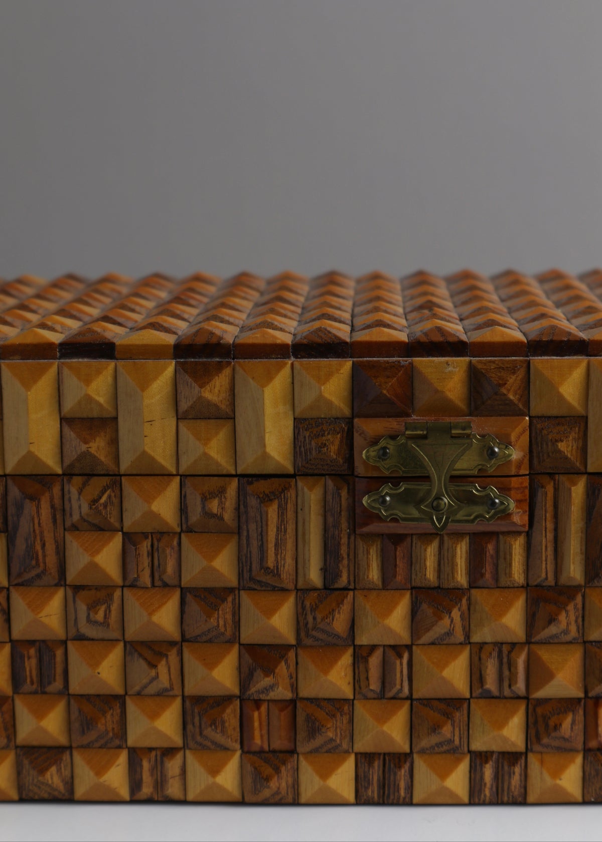Geometric Burl Wood Folk Art Jewellery Box, c.1970s