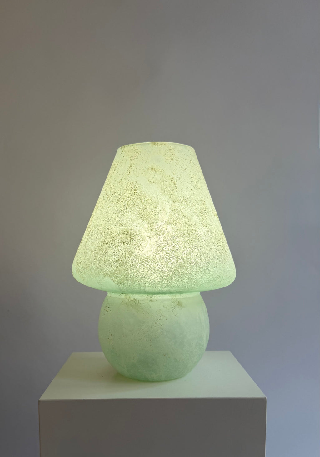 Murano Scavo Style Glass Mushroom Table Lamp, Italy, c.1970s