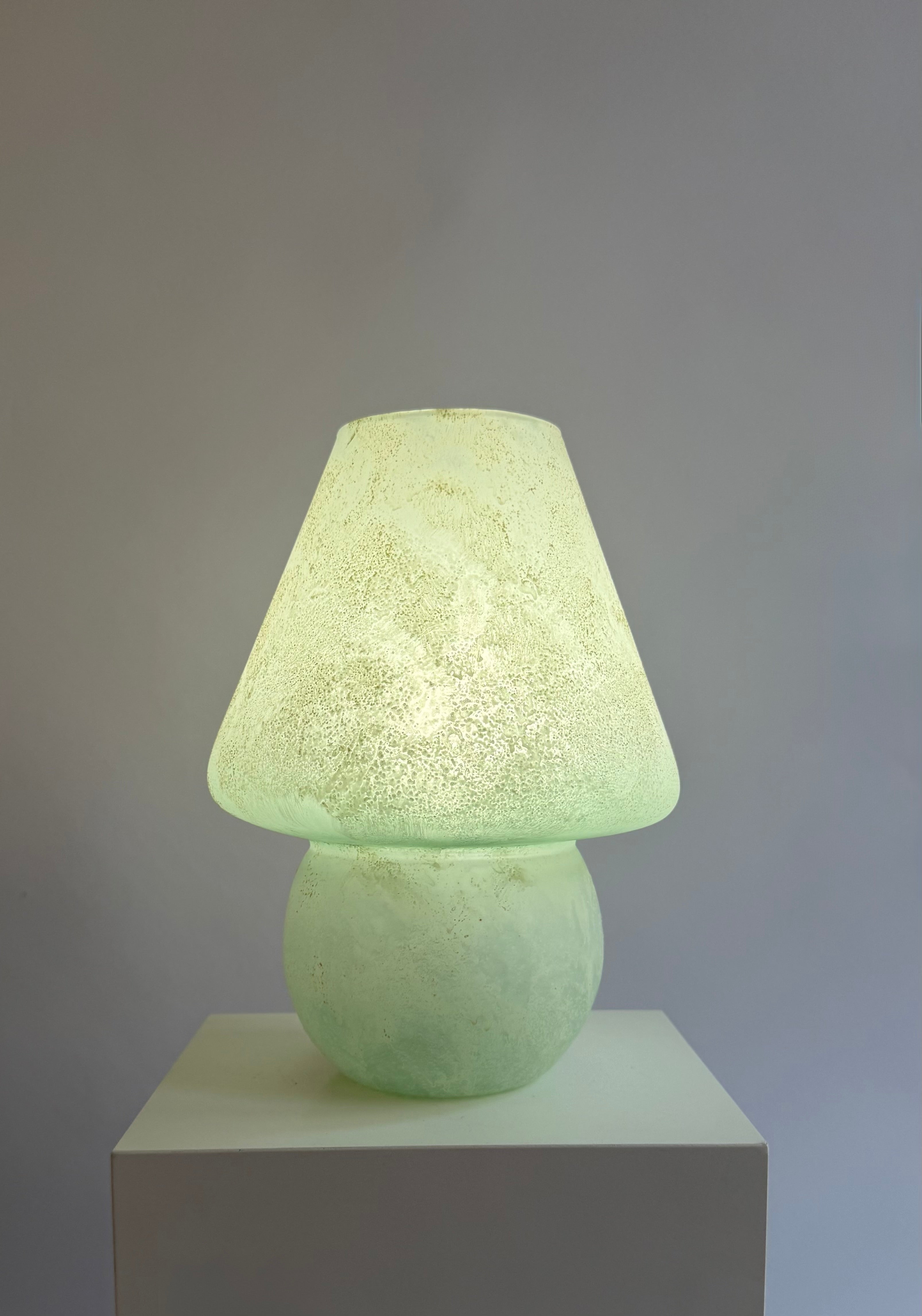 Murano Scavo Style Glass Mushroom Table Lamp, Italy, c.1970s